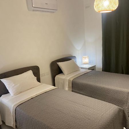 Theatre Leilighet Mellieħa Eksteriør bilde